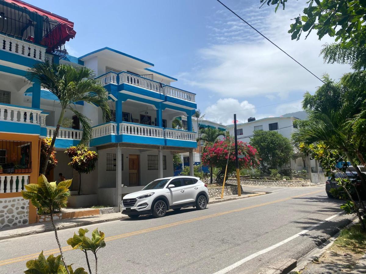 Beachfront Apartment, Quiet 4 Beds, 1 Bath, Ac, Wi-Fi, Hot Water, In Paraiso Near Los Patos Buitenkant foto