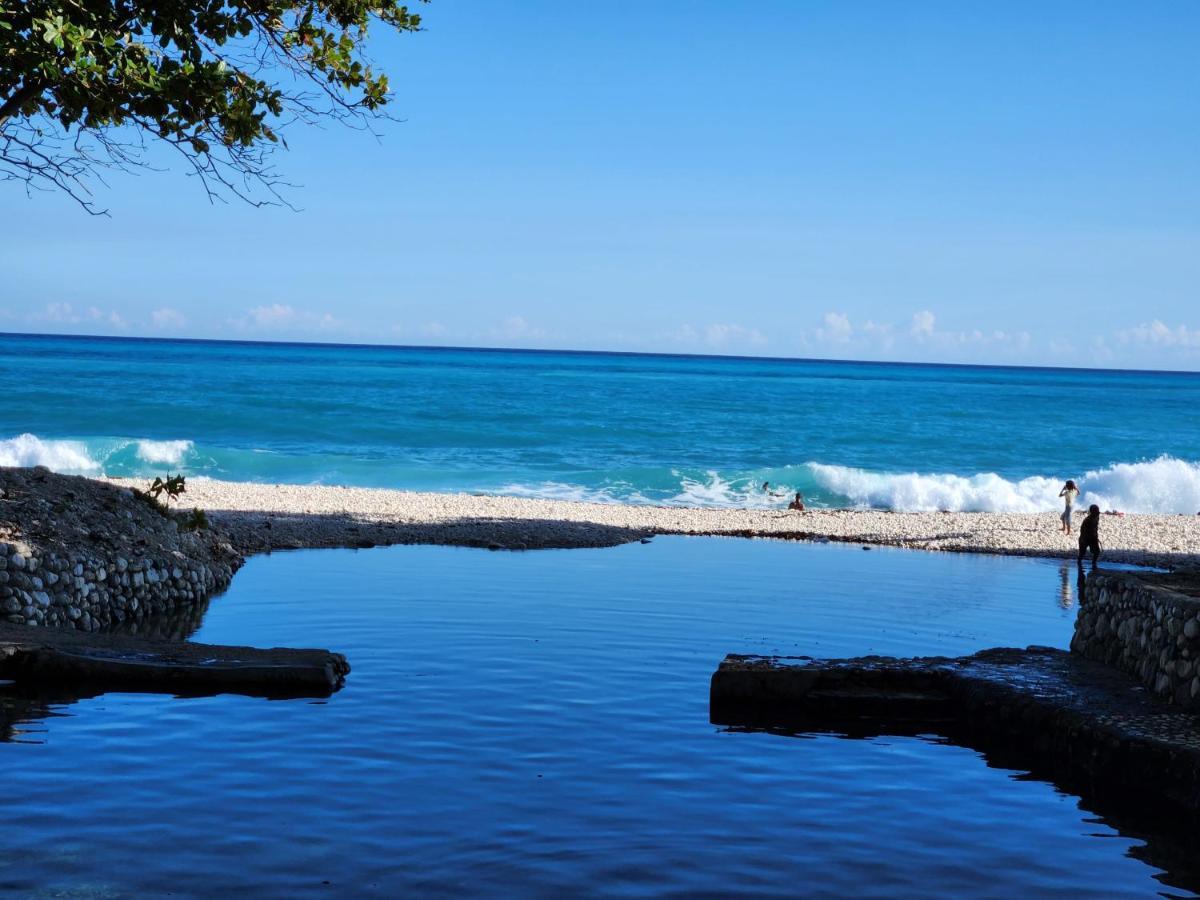 Beachfront Apartment, Quiet 4 Beds, 1 Bath, Ac, Wi-Fi, Hot Water, In Paraiso Near Los Patos Buitenkant foto