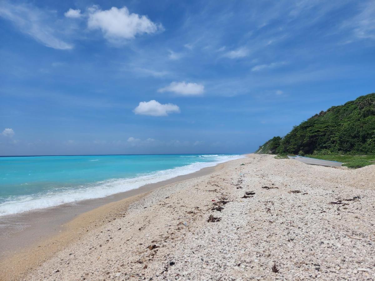 Beachfront Apartment, Quiet 4 Beds, 1 Bath, Ac, Wi-Fi, Hot Water, In Paraiso Near Los Patos Buitenkant foto